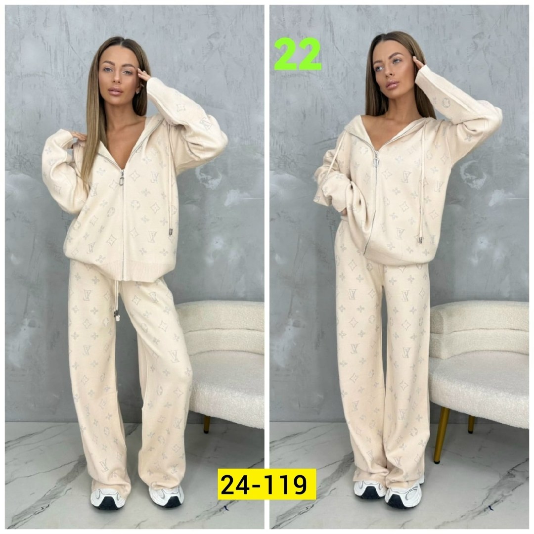 трикотажные костюмы,женские костюмы,спортивные женские костюмы,вязаные костюмы,cпортивный костюм женский теплый