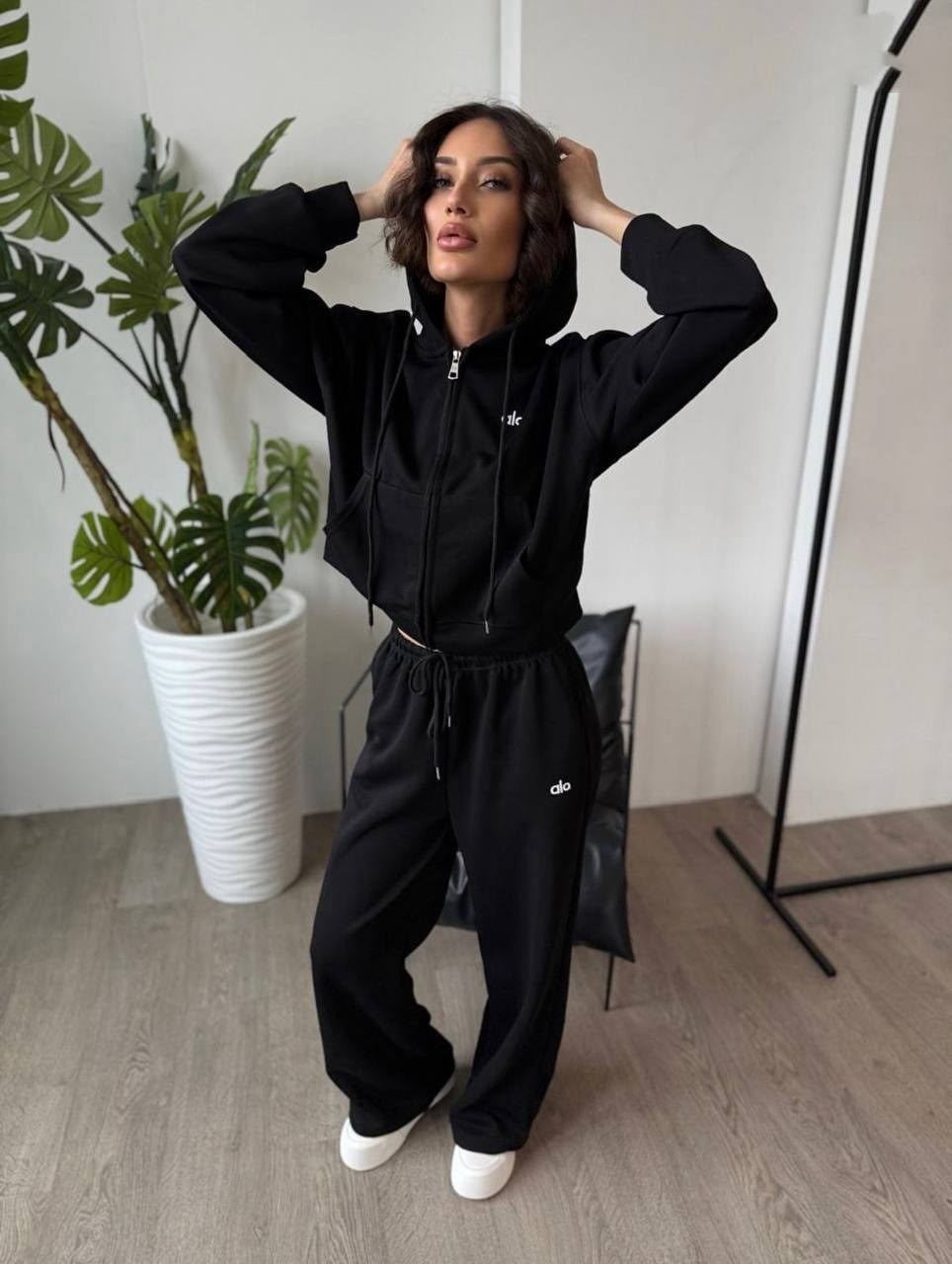 костюмы спортивные женский,спортивные костюм,костюм женский на флисе,костюм на флисе,трикотажные костюмы