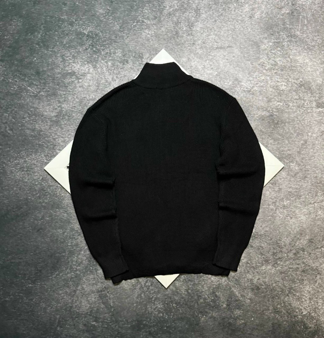 свитер,модные свитера,свитер с высоким воротом,трикотажный свитер,мужские свитера