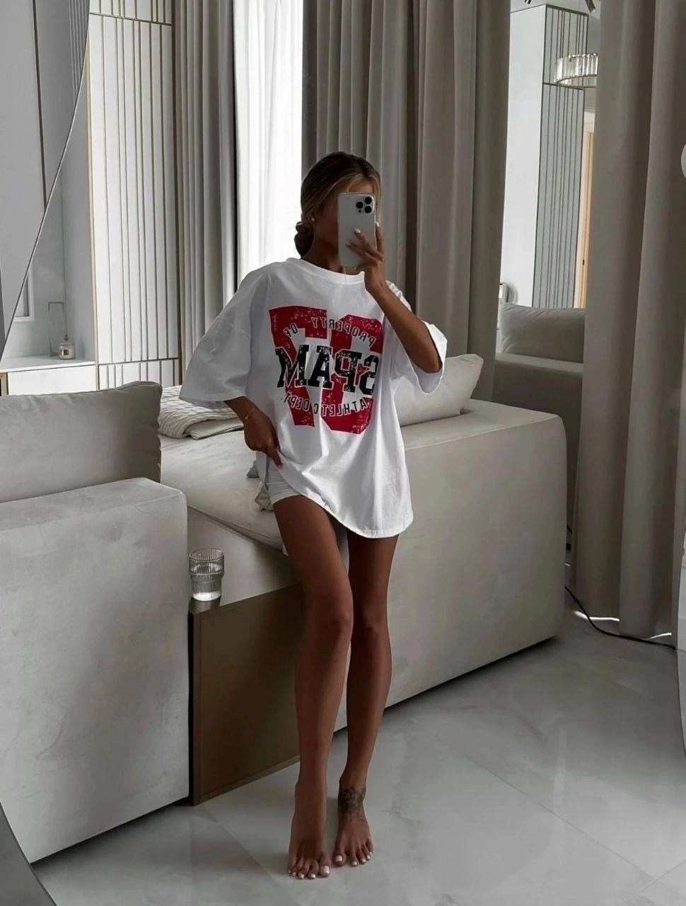 футболки оверсайз для девушек,футболки женские модные,футболка в стиле оверсайз,женская футболка оверсайз,футболка оверсайз