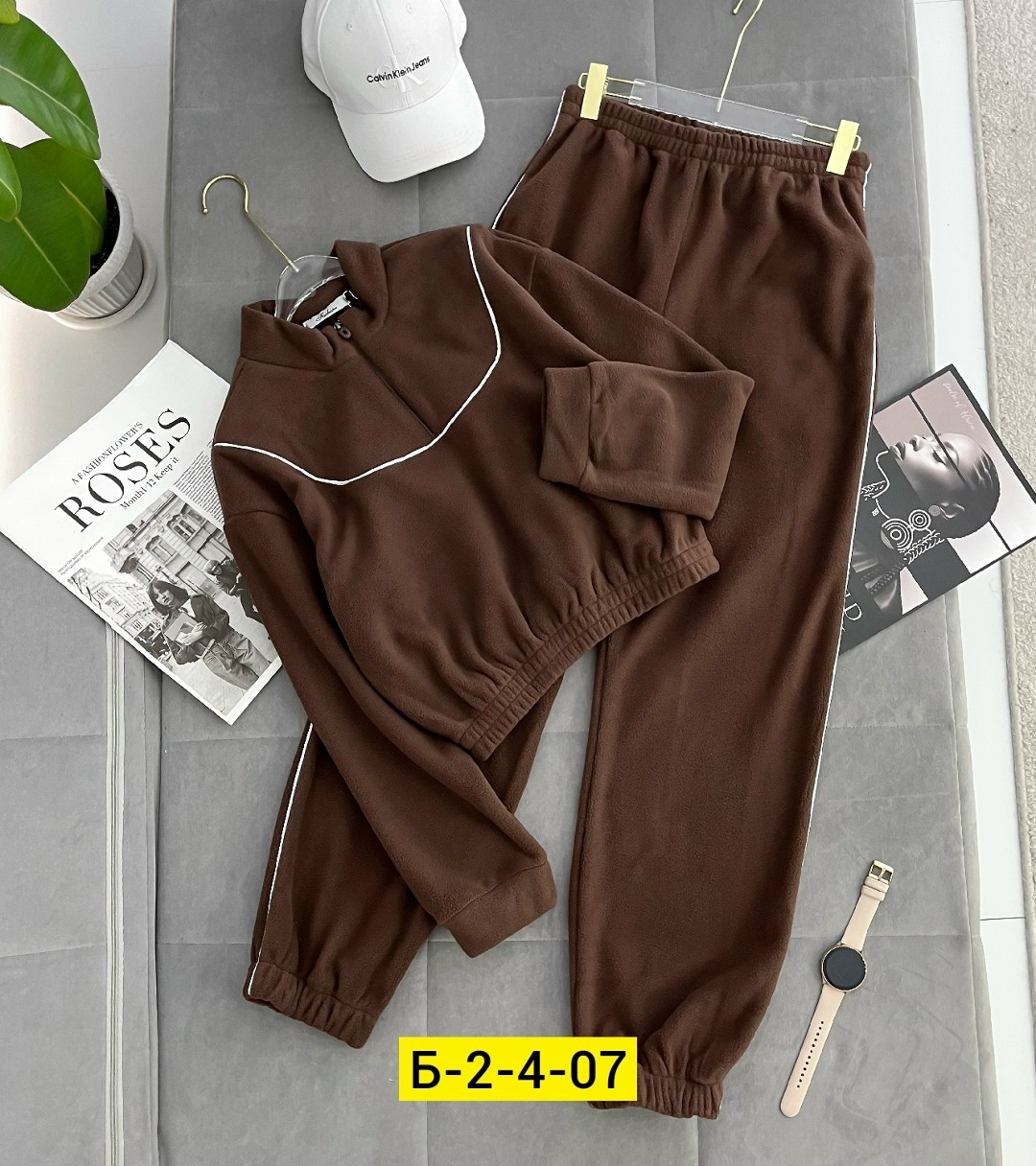 костюм на флисе,костюм женский на флисе,костюмы спортивные женские,спортивные костюмы,флисовые костюмы