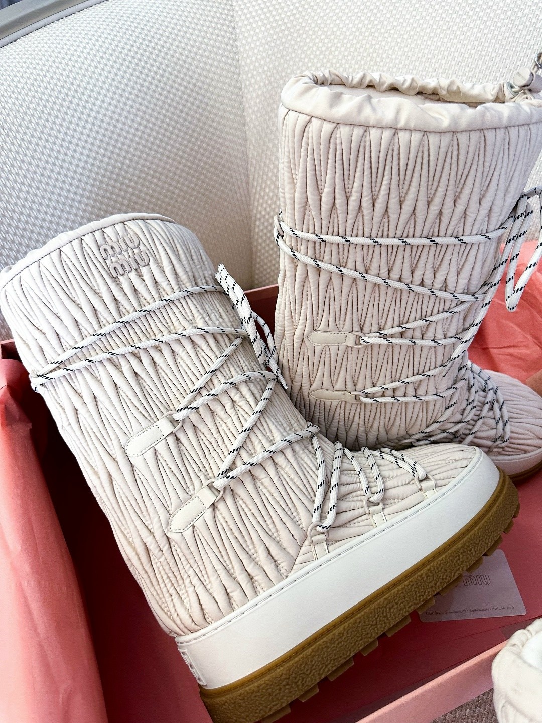 ,луноходы женские,короткие сапоги,зимняя женская ,женские дутики