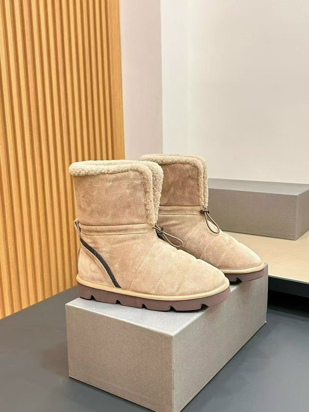 ,угги женские,угги женские ugg,женские зимние сапоги,замшевые сапоги