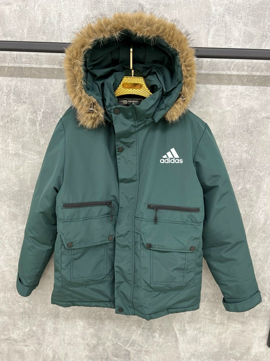 adidas зимняя куртка,мужские пуховики adidas,куртка мужская зимняя adidas,куртка зимняя,теплая куртка