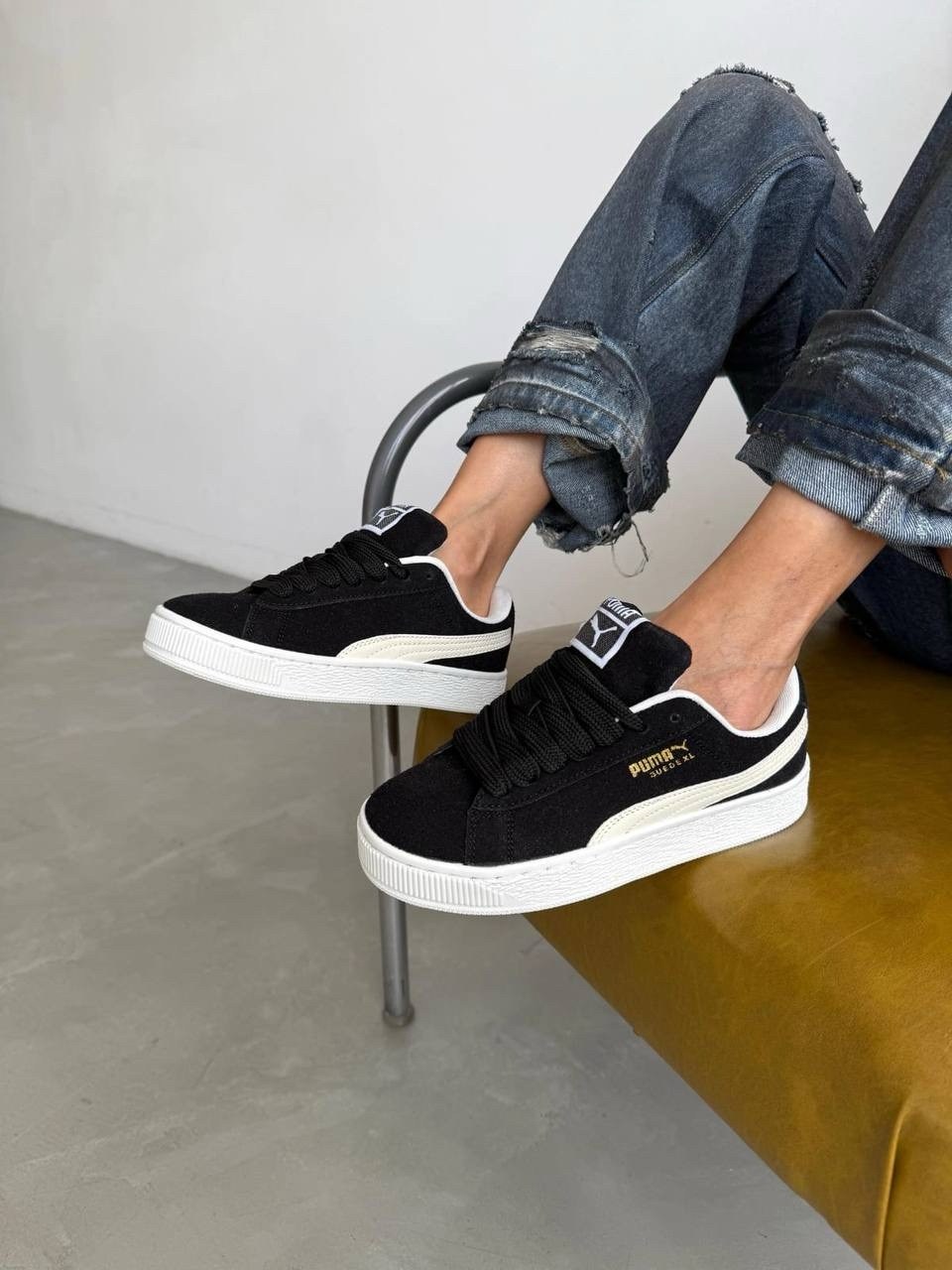 ,кроссовки puma женские,кроссовки puma,puma suede platform,кроссовки пума женские черные с белой подошвой