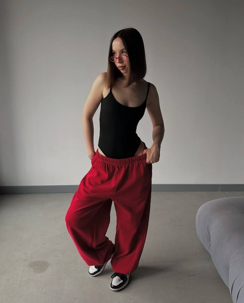 брюки штаны,широкие брюки,широкие спортивные штаны женские,штаны модные,брюки свободные широкие