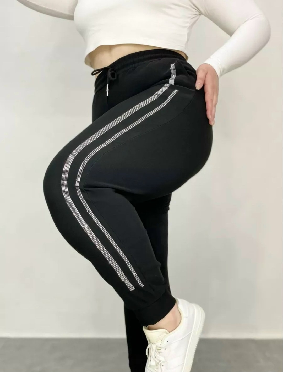 спортивные брюки спортивные штаны,брюки спортивные,брюки со стразами,штаны спортивные,брюки со стразами на резинке