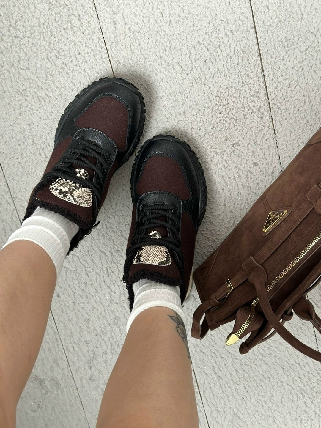 женские кроссовки,,кроссовки женские зимние,кроссовки для женщин,кроссовки премиум