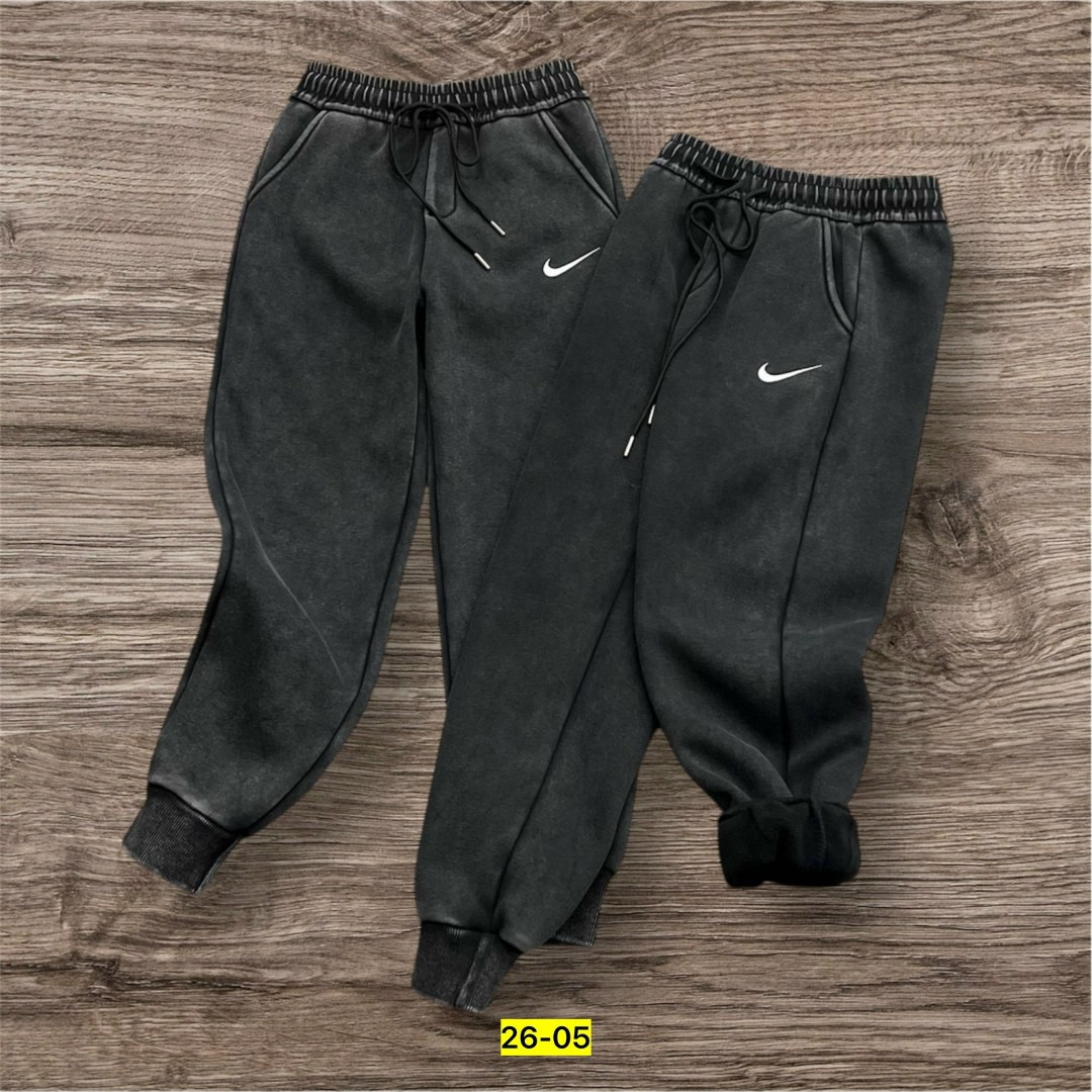 спортивные штаны,спортивные брюки,спортивные штаны nike,спортивные штаны с начесом,брюки штаны