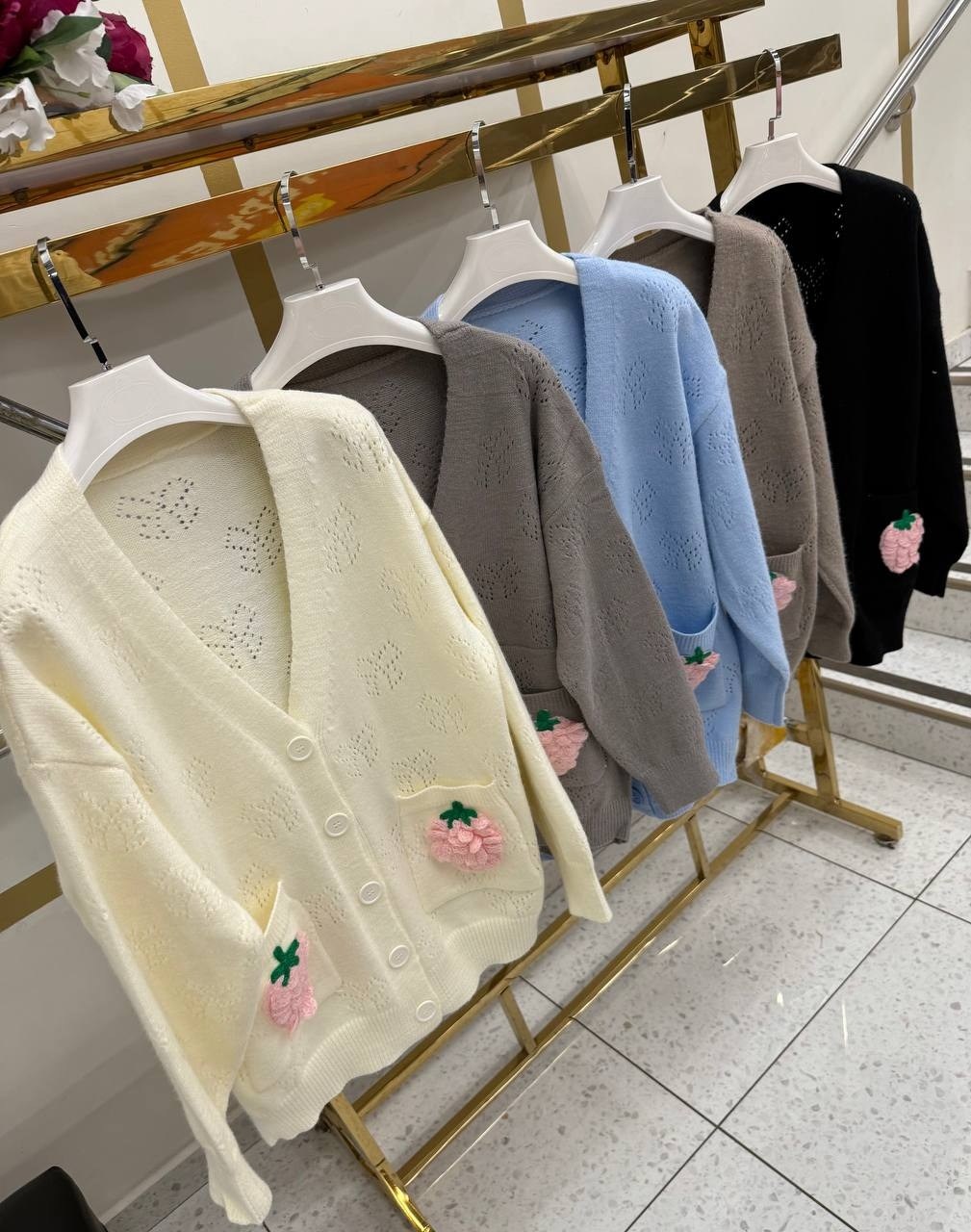 кардиган женский вязаный,кардиган с клубникой,кардиган вязаное,кардиган кофта,женские кардиганы