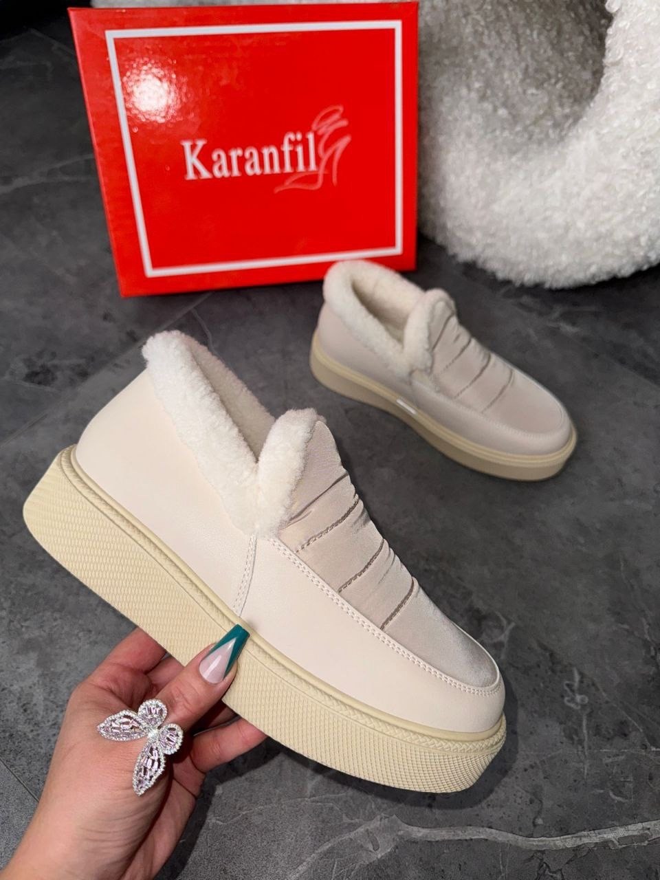 ,зимняя женская ,угги женские,женская ,зимняя