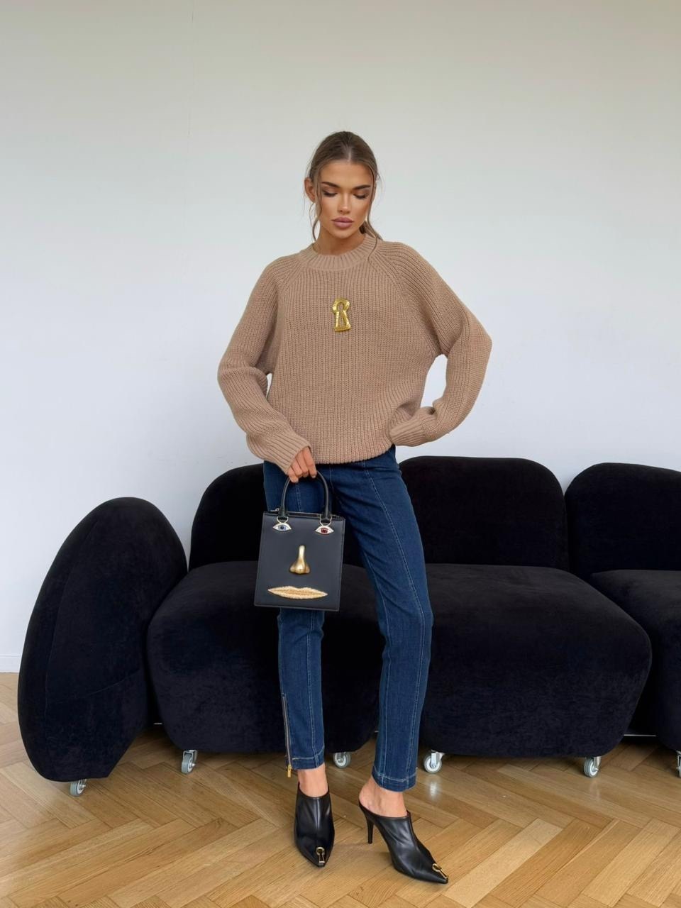 вязаный свитер оверсайз,свитера женские,джемпер оверсайз,свитер оверсайз вязаный удлиненный,свитер вязаный с горлом оверсайз