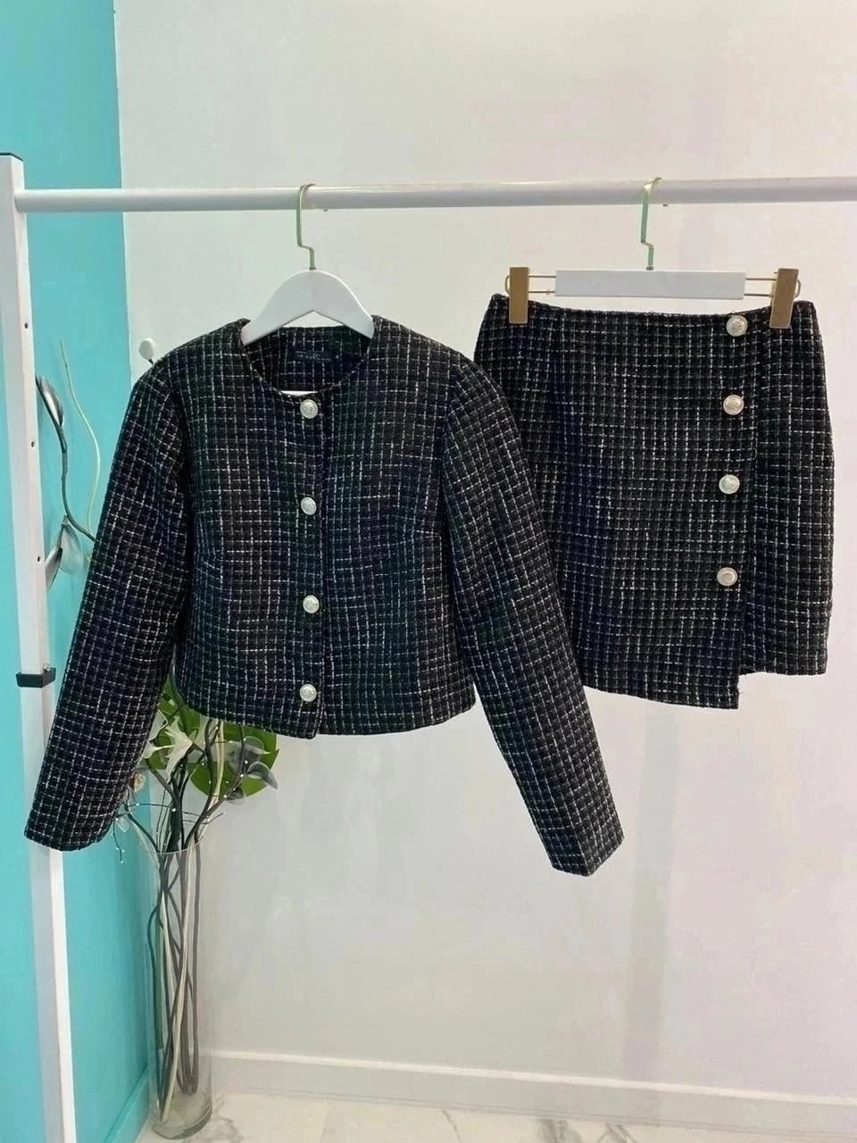 твидовый костюм женский в стиле шанель,костюм женский с юбкой шанель твидовый,твидовый костюм с юбкой,шанель твидовый костюм,костюм твидовый женский