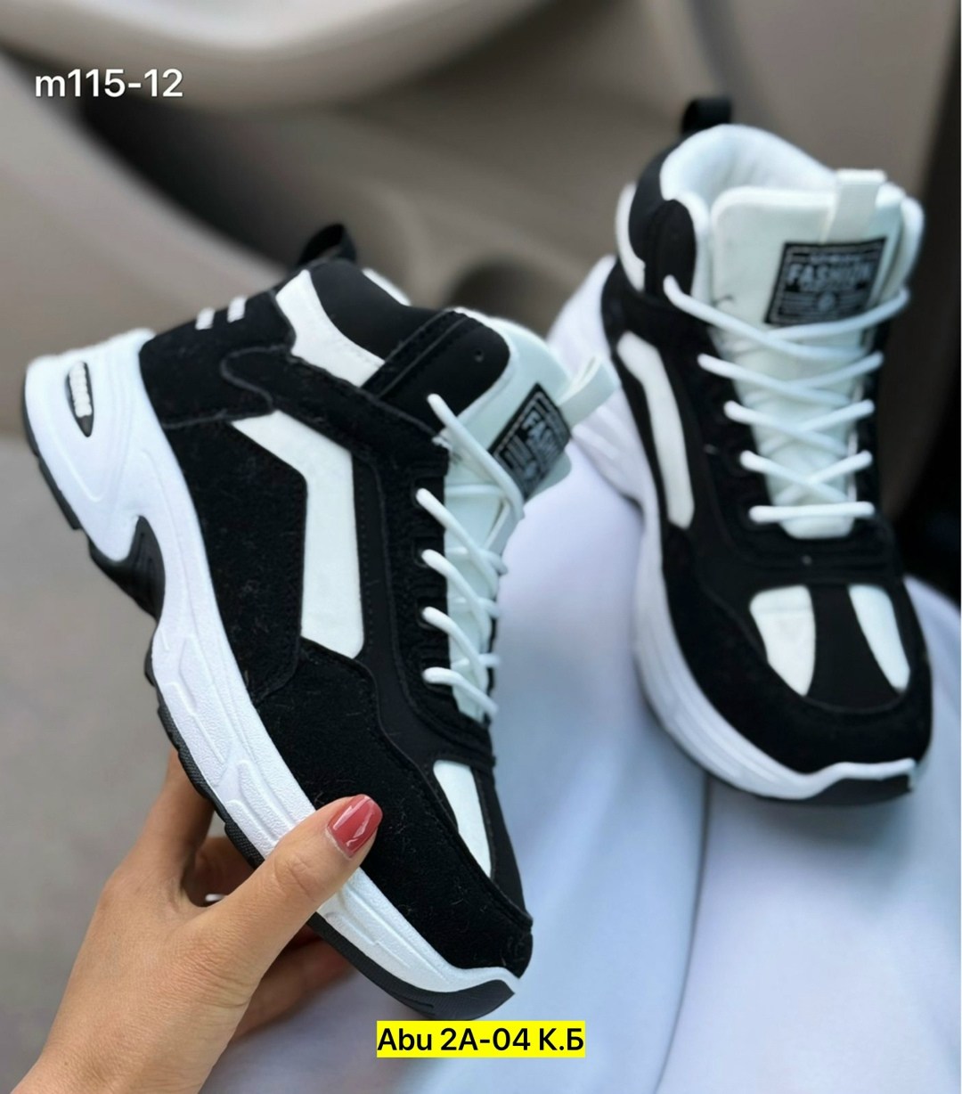 женские кроссовки,,кроссовки отличный,теплые кроссовки,спортивная