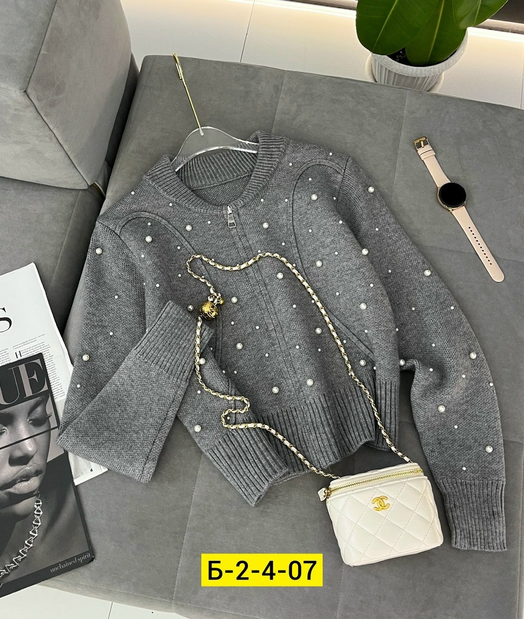 кардиган кофта,кофта со стразами,кофта женская,кофта со стразами женская,джемпер с бусинами