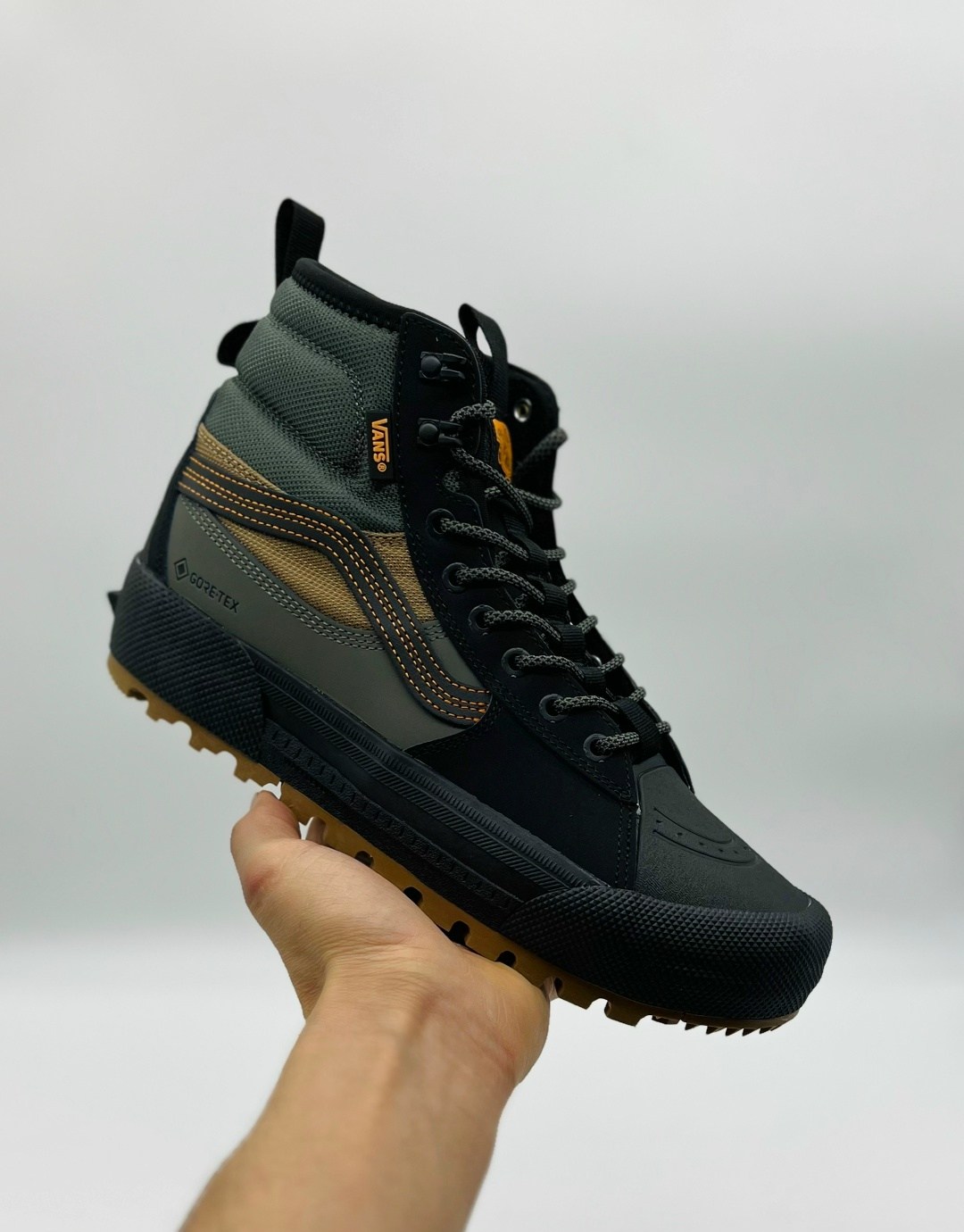 ,кроссовки мужские vans,vans sk 8 hi gore tex mte 3,зимние кроссовки,ботинки мужские