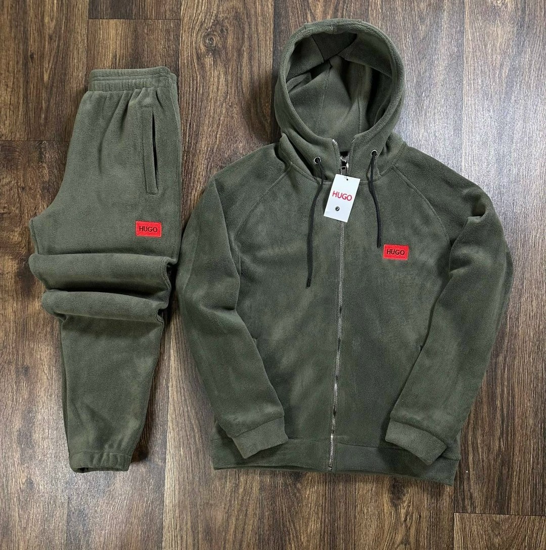 флисовые костюмы,мужской спортивный костюм на флисе,спортивные костюмы на флисе,мужские спортивные костюмы,спортивный костюм nike на флисе