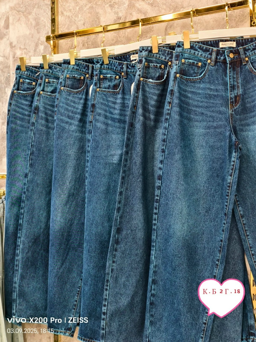 джинсы женские,джинсы брюки,штаны джинсы,джинсовые брюки,одежда джинсы