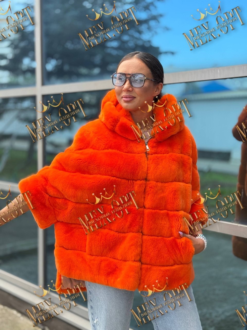 оранжевая шуба,женская шуба,модная шуба,шубка,меховая куртка