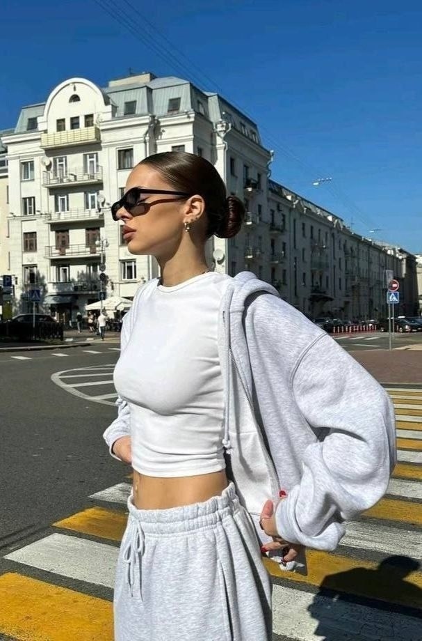 футболка женская,футболка скимс,футболке,футболки и топы,футболка обтягивающая