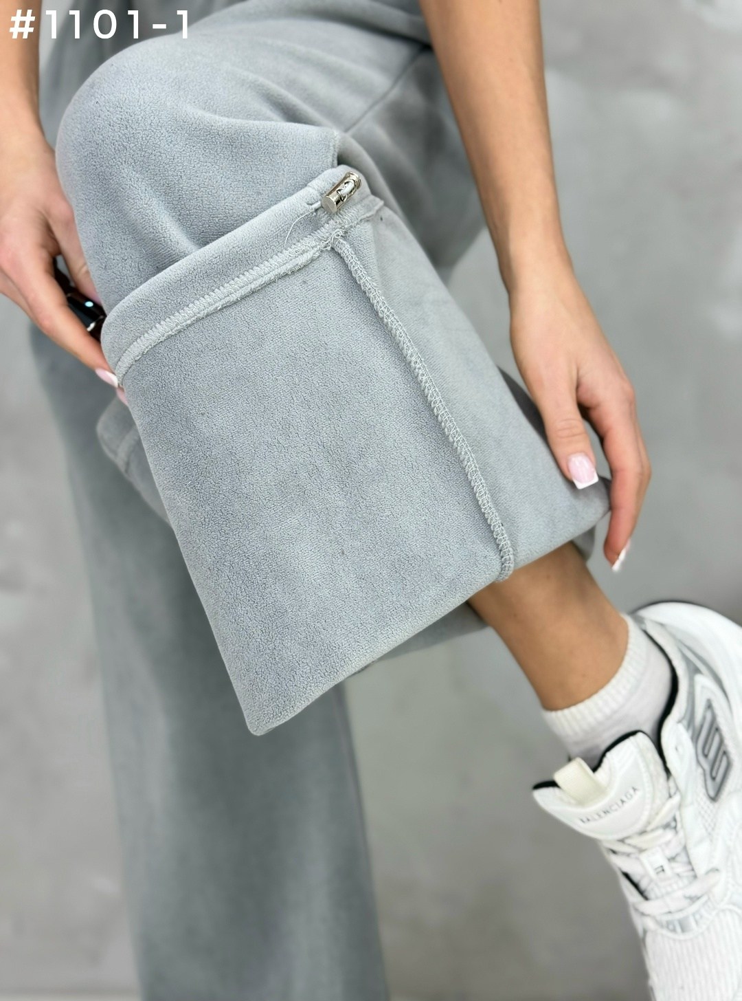 брюки джинсы,широкие брюки,широкие штаны,спортивные брюки,брюки свободные