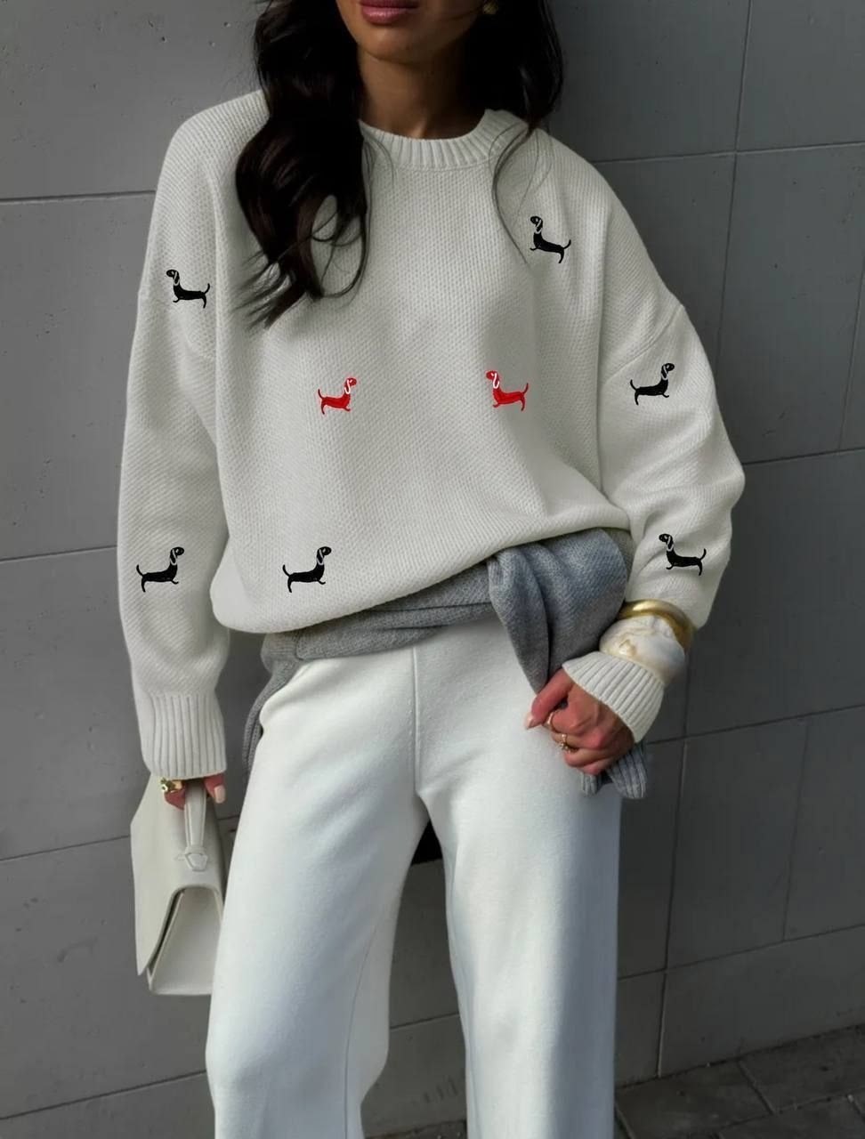 свитер с вышивкой,модные свитера,свитер,свитер с принтом,женские свитера