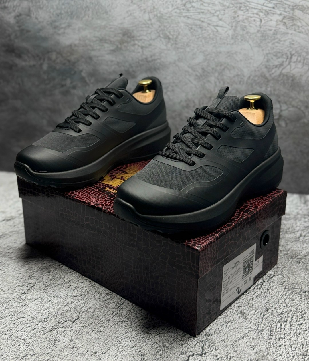 ,кроссовка мужской,мужские кроссовки,повседневные кроссовки,спортивная