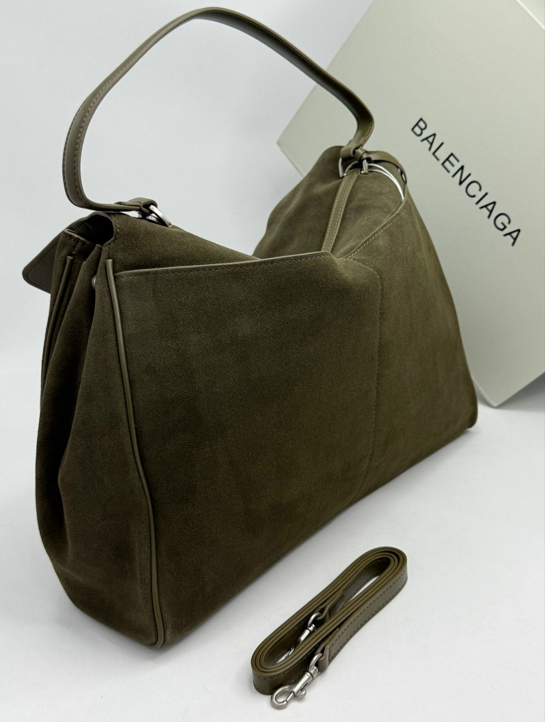 замшевая сумка,сумка из натуральной замши,сумка пинко из замши,замшевая сумка женская,сумка женская натуральная замша