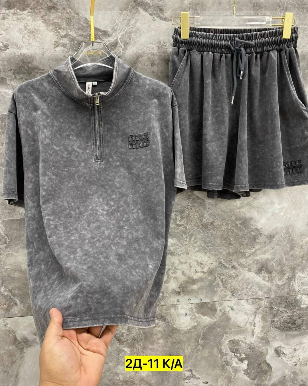 велюровый спортивная костюм,костюм женский велюровый,костюм велюровый,женский костюм с шортами