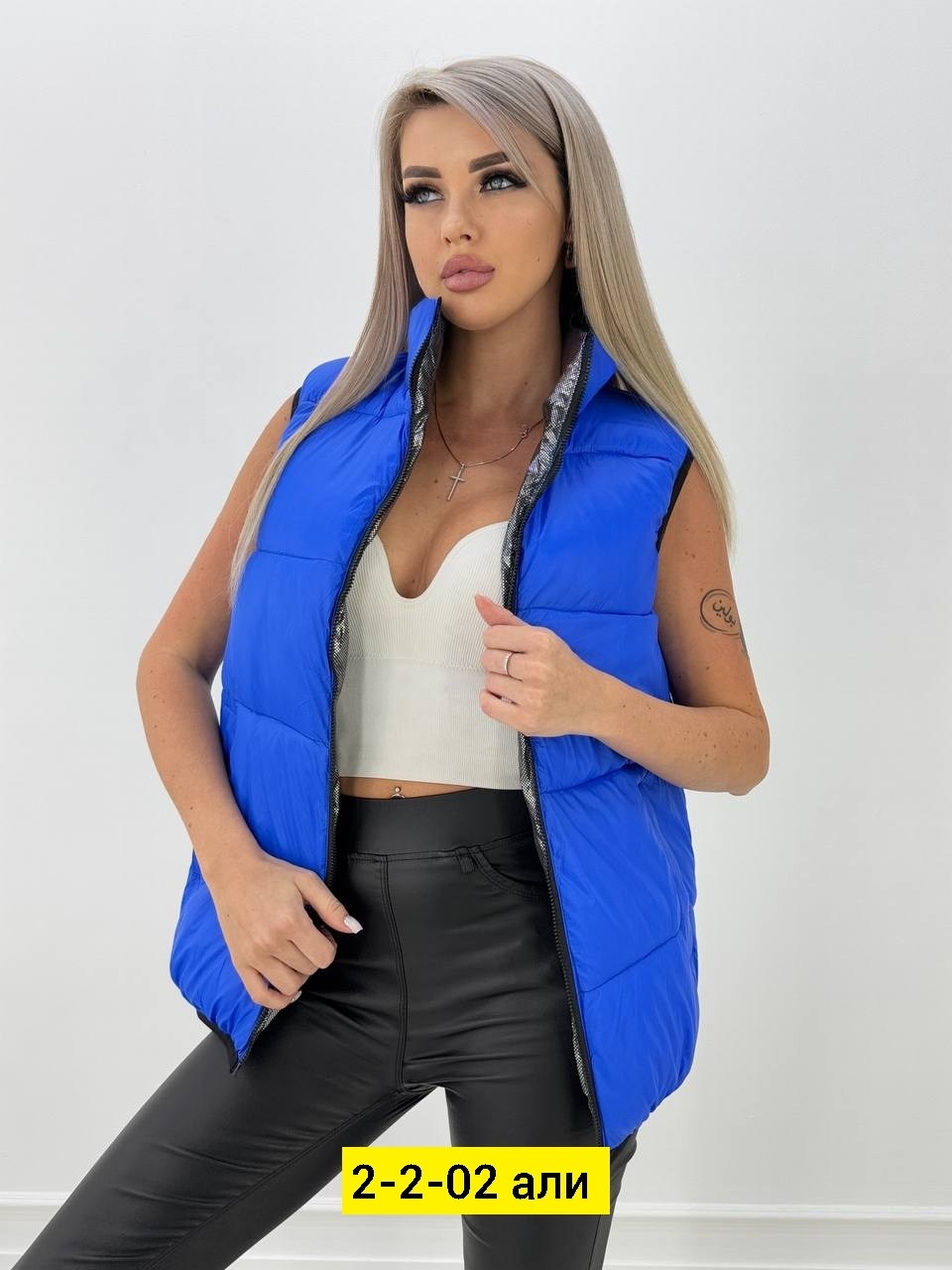 женские жилеты,женские жилетки,жилет,двухсторонний жилет,жилеты плащевка
