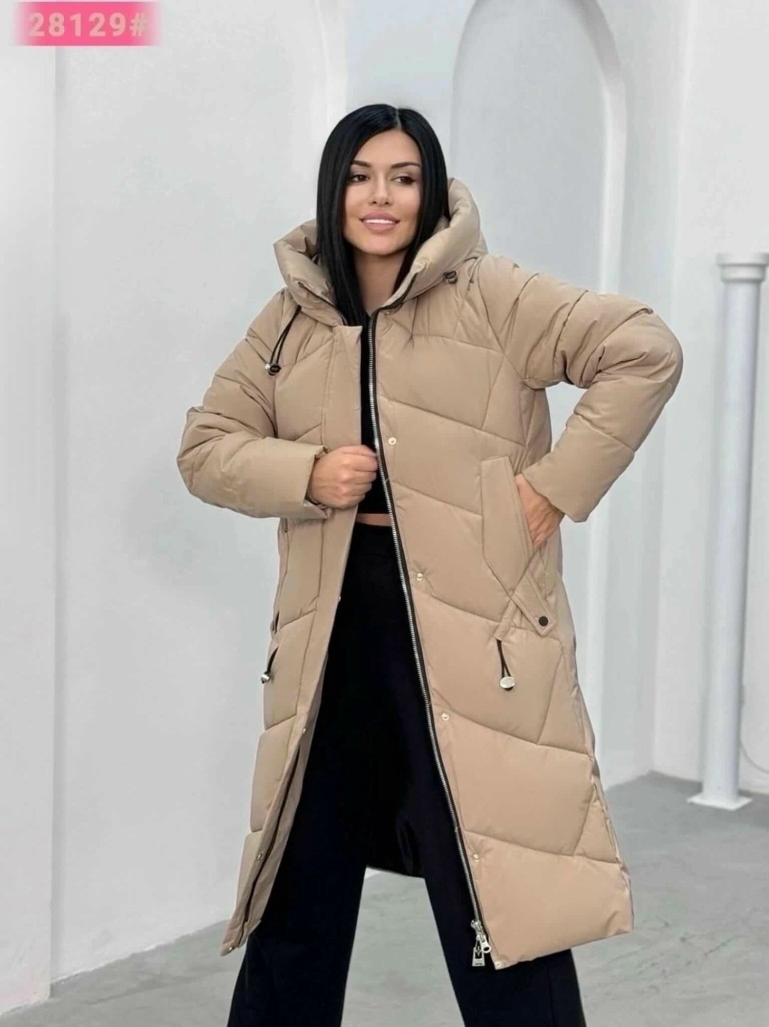 женский удлиненный пуховик с капюшоном,куртка удлиненная,пуховик женский,стильные пуховики,пуховик зимний женский
