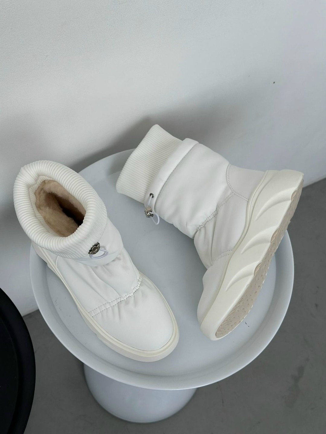 ,дутики женские,женская зимняя ,зимние женские дутики, женская дутики