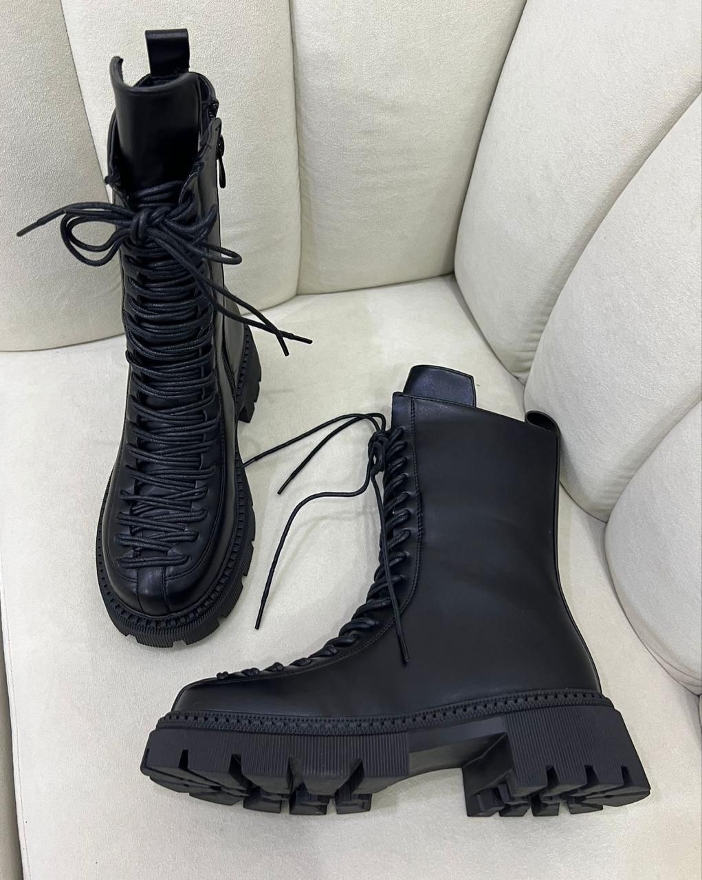 ,ботинки на шнуровке женские,лакированные берцы,ботинки берцы женские,ботинки женские