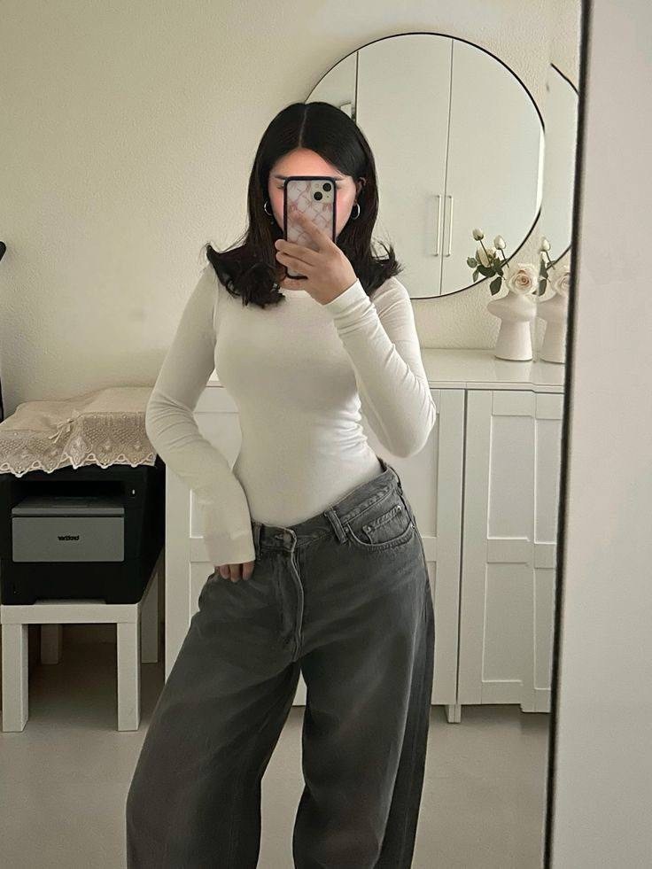 одежда для девушек модная,стильная кофта,мода стиль,скромная одежда,базовая кофта