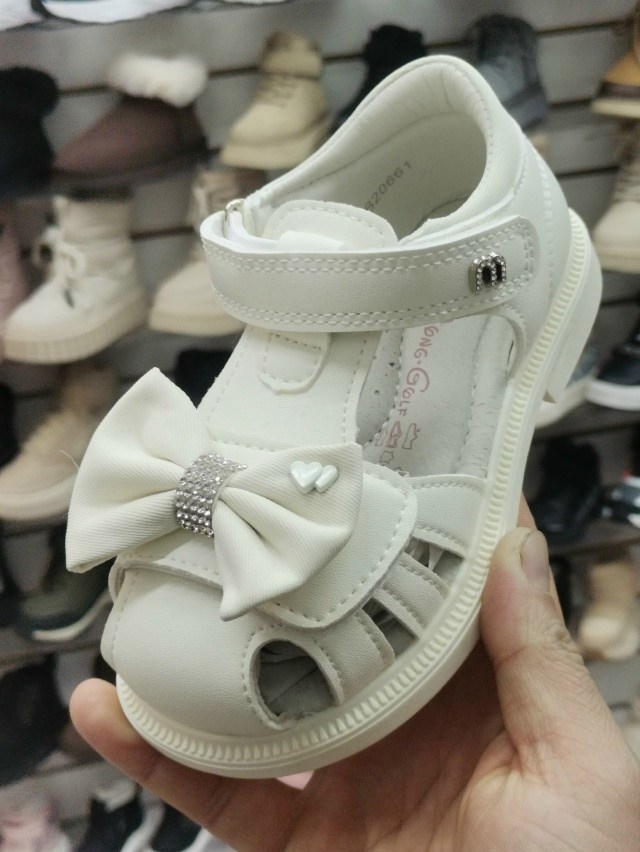 сандалии для девочек,детские босоножки,,детские сандалии,сандалии