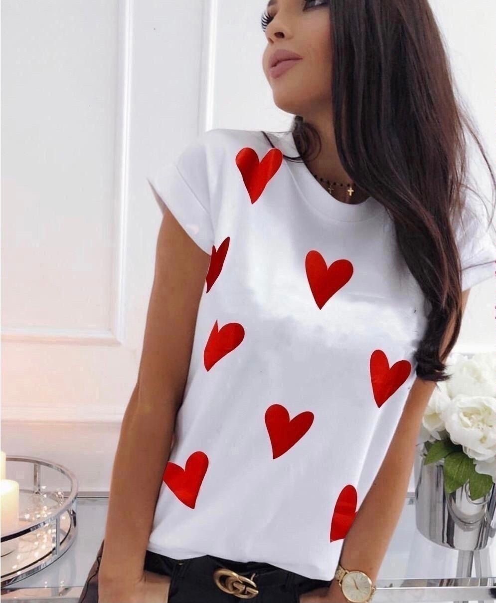 женская футболка,футболка женская с принтом сердечки,летние футболки,футболка,женские футболки с принтом