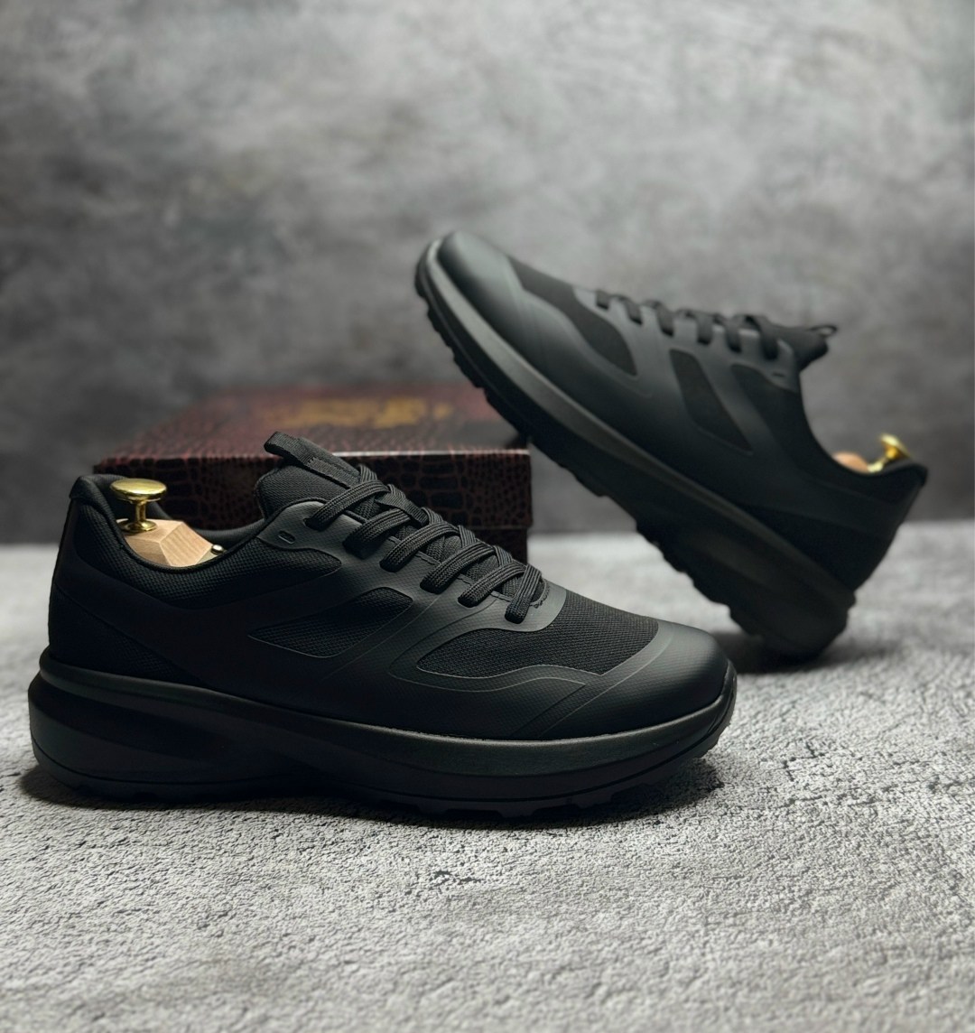 ,кроссовка мужской,мужские кроссовки,повседневные кроссовки,спортивная