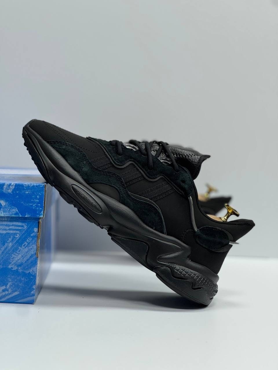 кроссовки adidas ozweego,кроссовки мужские adidas ozweego,adidas originals ozweego core black,кроссовки adidas originals ozweego,adidas originals ozweego