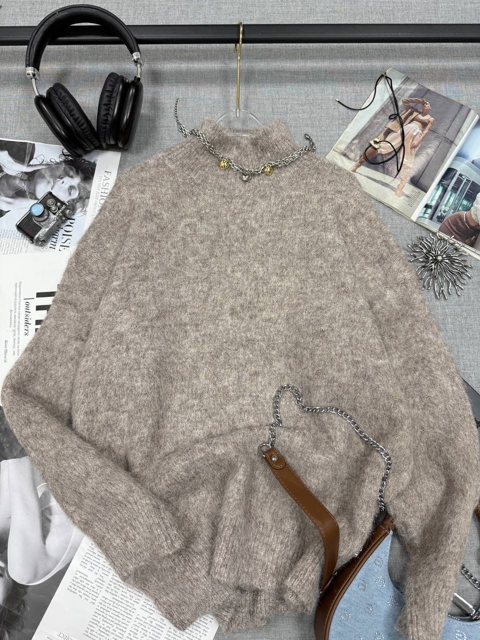 модный свитер,объемный свитер,свитера женские,модные свитера 2025,свитер