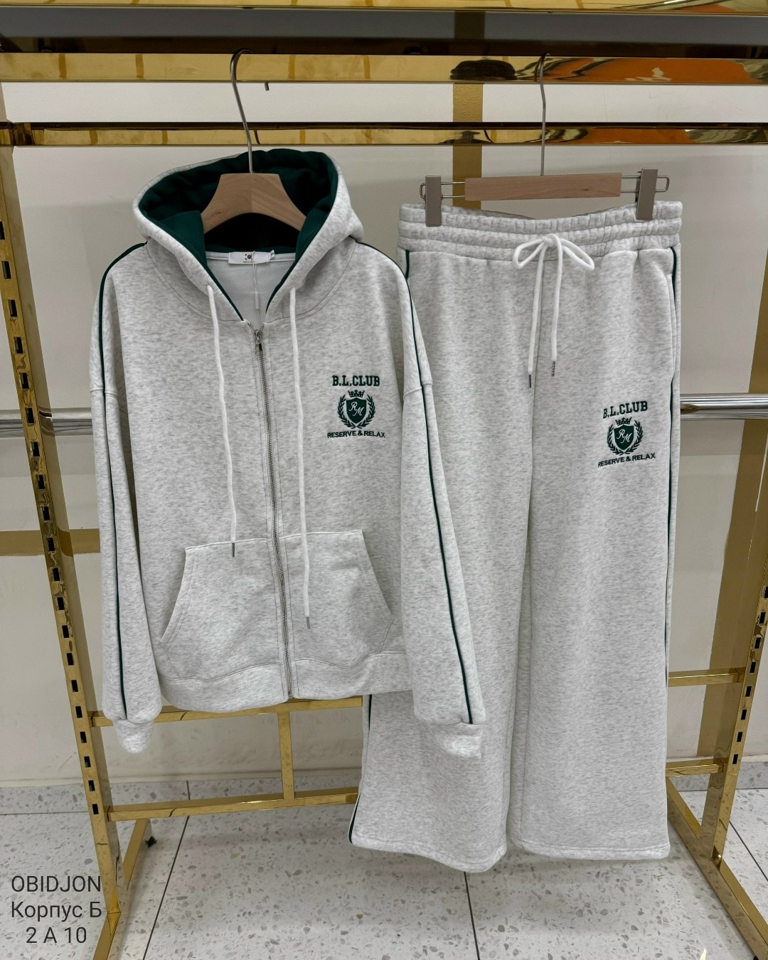 спортивные костюмы,спортивные костюмы женские,спортивный костюм спортивные костюмы,костюм женские спортивные костюмы,костюм спортивный одежда