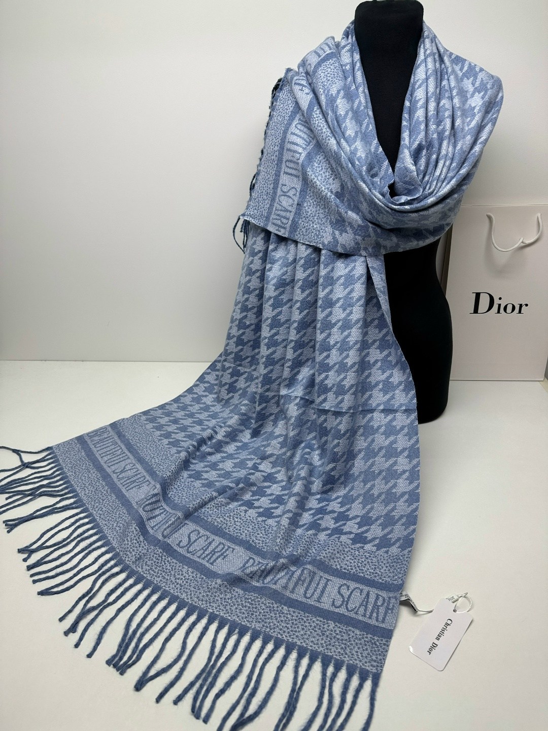 палантины dior,палантин диор,палантин женские,палантин christian dior,палантин теплый