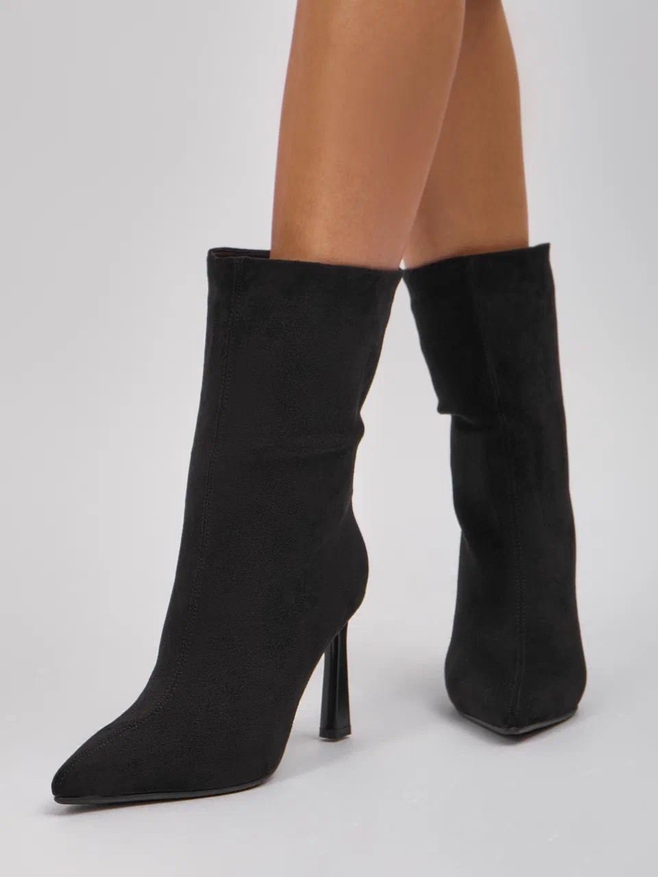 лакированные сапоги,лаковые сапоги,высокие сапоги,сапоги модные,лаковые сапоги на шпильке