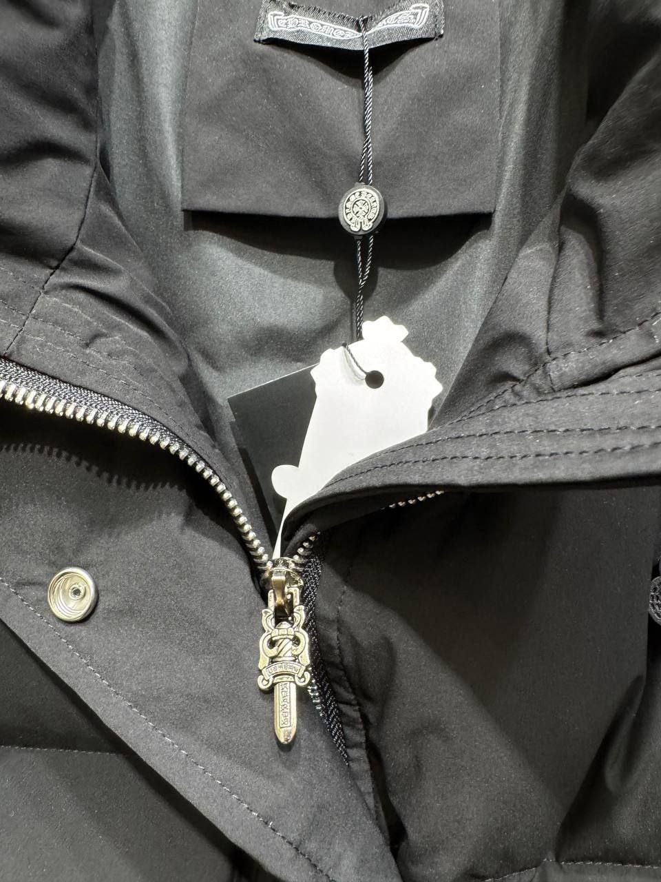 жилет,жилетка,теплый жилет,жилет пуховый moncler,жилет классический