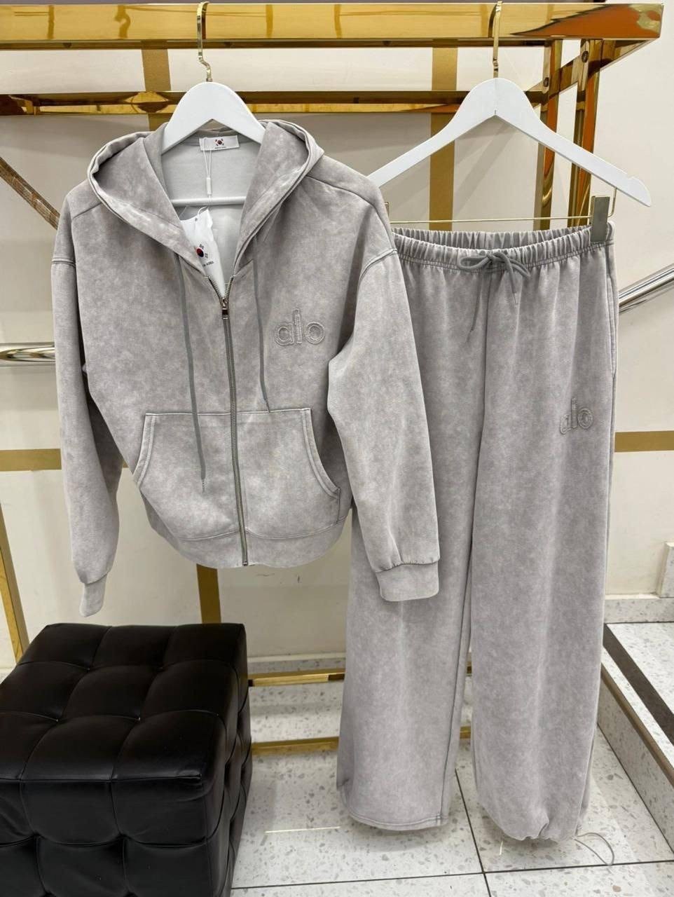 костюм на флисе,теплый костюм,костюм велюровый,cпортивный костюм велюровый,костюмы спортивные