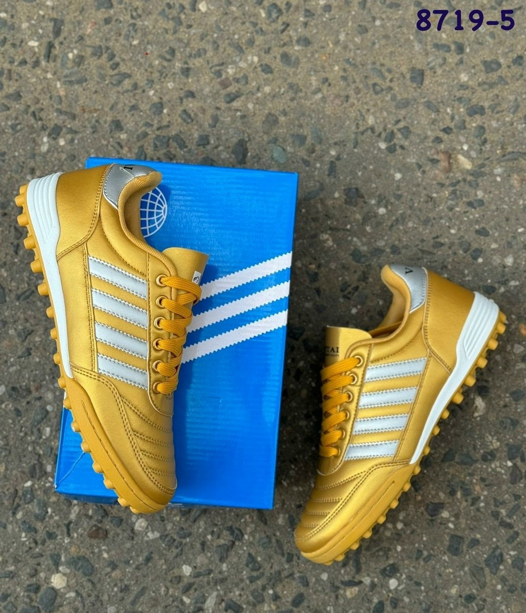 мундиаль кроссовки адидас, футбольная,,футбольные кроссовки,сороконожки футбольные