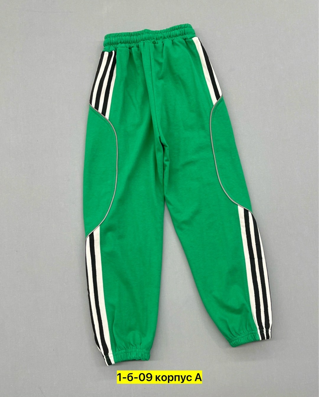 адидас ориджинал костюм зеленый,костюм адидас зеленый,костюмы спортивный adidas,спортивные костюмы адидас,костюм адидас зеленый мужской