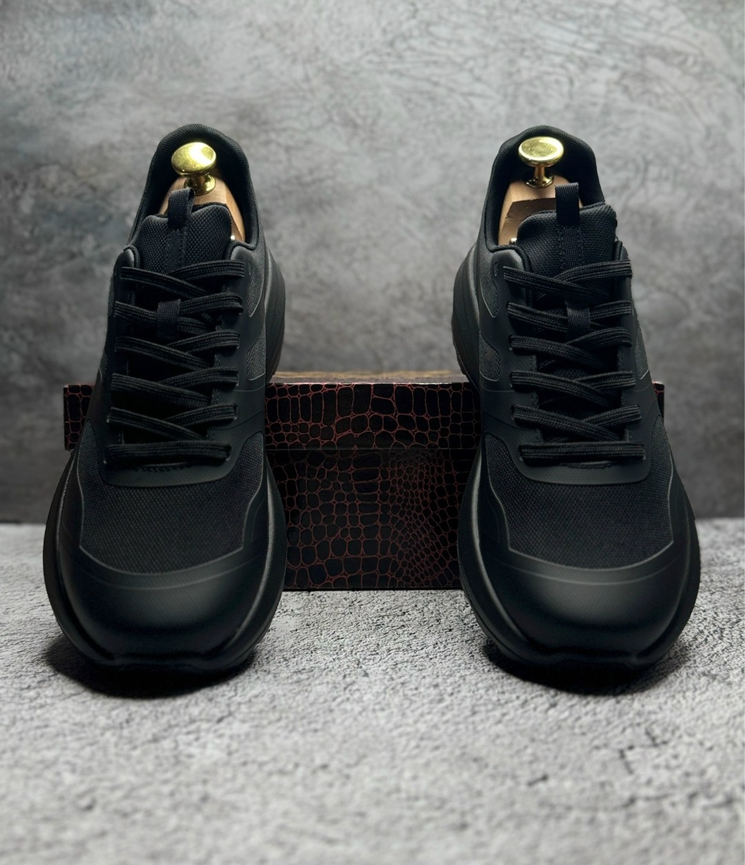 ,кроссовка мужской,мужские кроссовки,повседневные кроссовки,спортивная