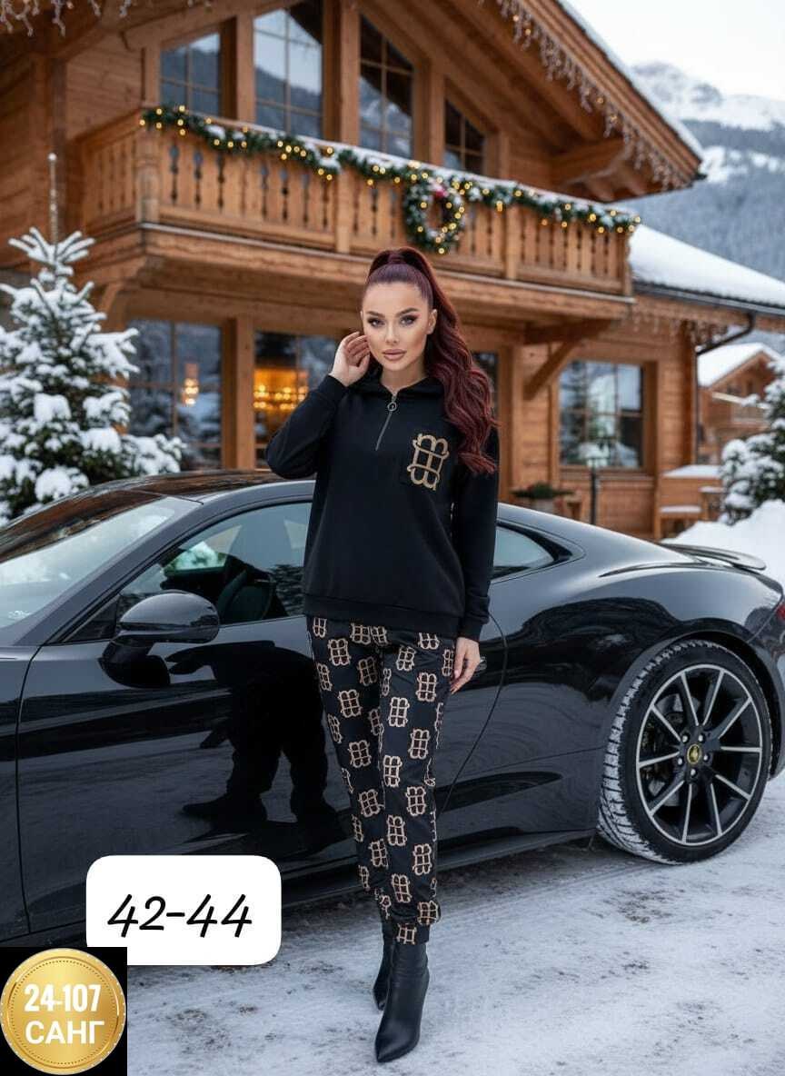 костюмы спортивные женские,костюм женский на флисе,трикотажные костюмы,костюм на флисе,женский спортивный костюм на флисе