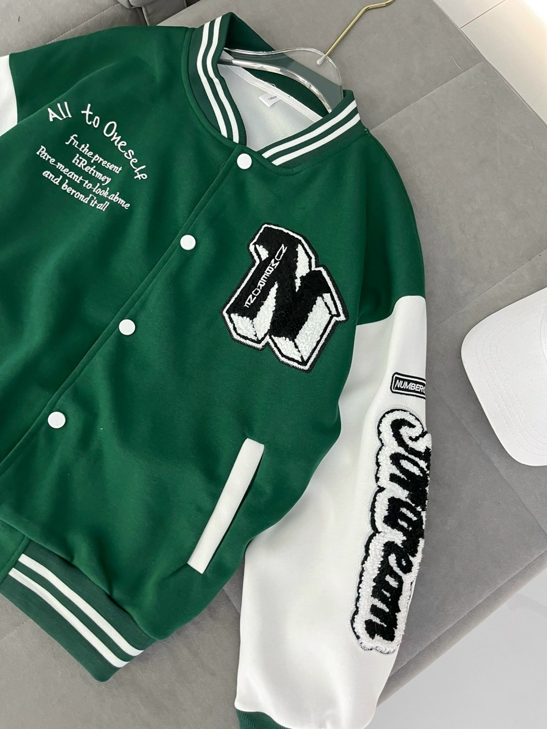 куртка бомбер,бейсбольная куртка,куртка модная,повседневная куртка,куртка бомбер мужская