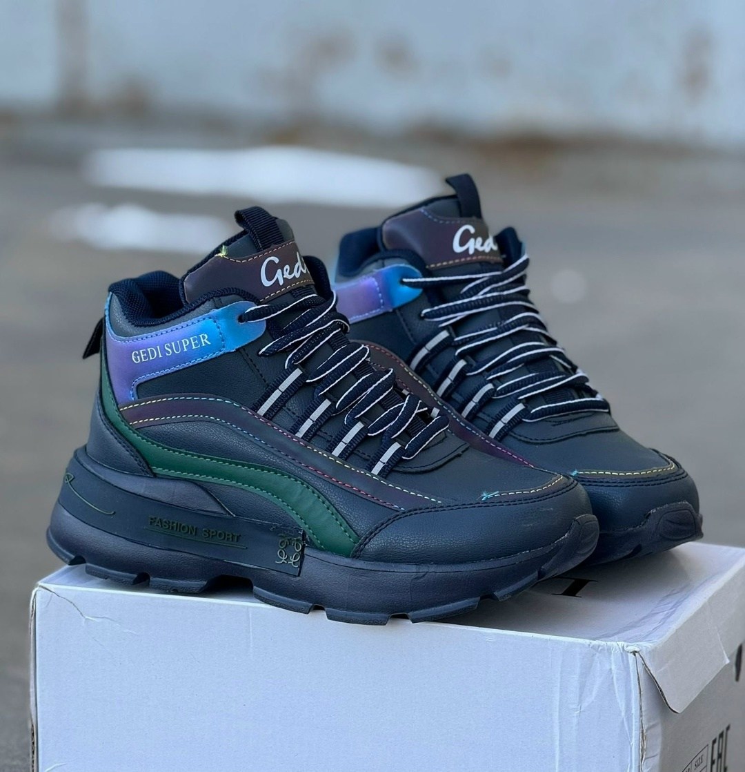 ,кроссовки зимние женские,зимние кроссовки,женские кроссовки,массивные кроссовки